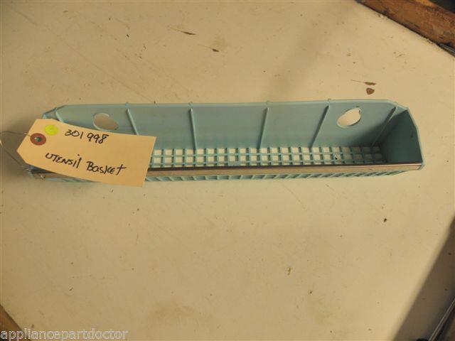 WHIRLPOOL DISHWASHER 301998 UTENSIL BASKET USED PART F/S WHIRLPOOL DISHWASHER 301998 UTENSIL BASKET USED PART F/S